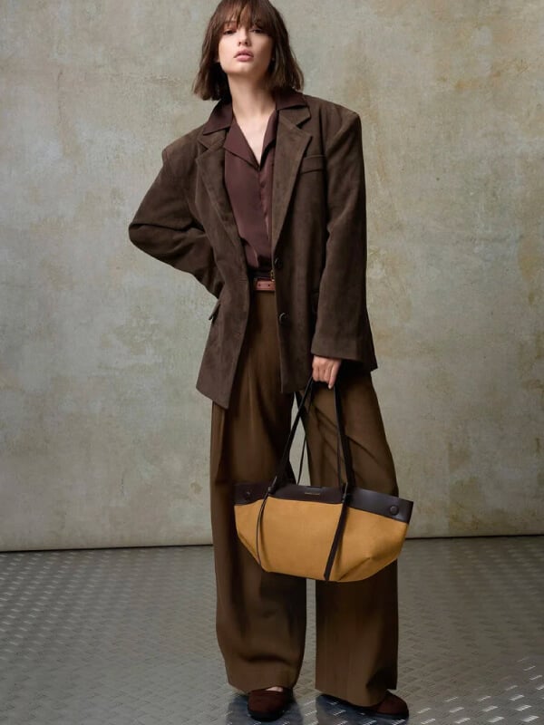 Women’s Calla faux suede tote bag - CHARLES & KEITH