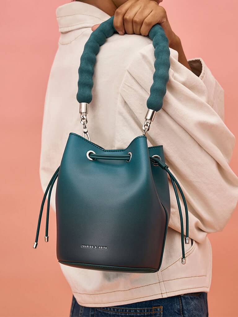 Women’s Lana bucket bag - CHARLES & KEITH