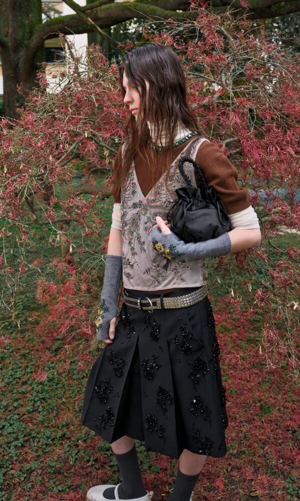 Women’s Scottie canvas bowling bag in brick - CHARLES & KEITH