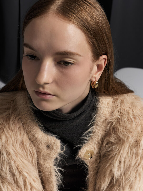 Women’s Annalise huggie earrings - CHARLES & KEITH