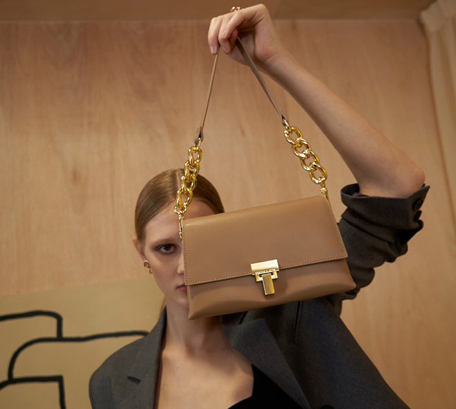 Women’s leather chain strap shoulder bag – CHARLES & KEITH
