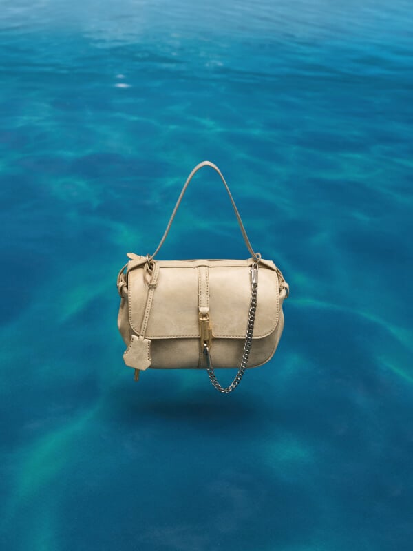 Women’s Delfina chain crossbody bag - CHARLES & KEITH