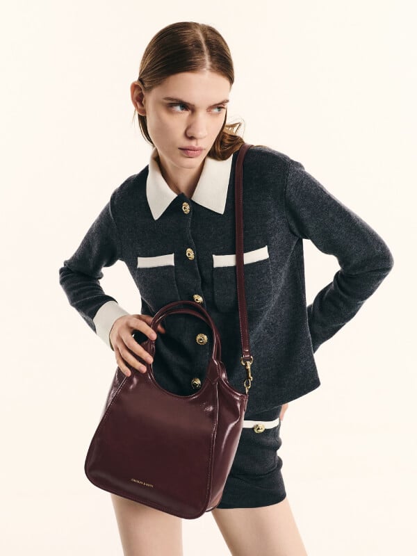 Women’s mini Sianna crinkle-effect slouchy tote bag in wineberry red - CHARLES & KEITH